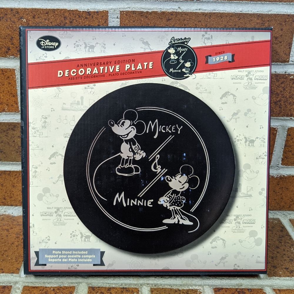 Disney Store Anniversary Plate NIB